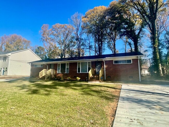 Building Photo - Welcome to Burgess2937, A Newly renovated charming 2-bedroom, 1-bathroom Duplex located in the vi...