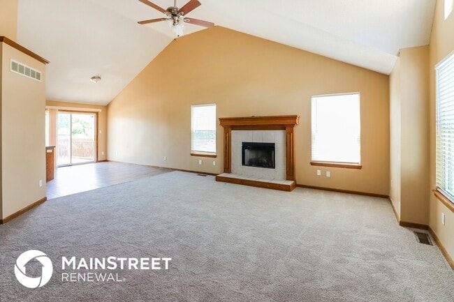 Building Photo - 19221 E 15th Terrace Ct N