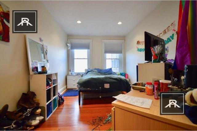 Foto del edificio - 3 bedroom in Brookline MA 02446