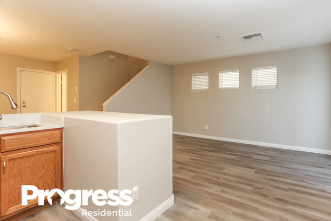 Building Photo - 3022 Sunset Harbor Ct