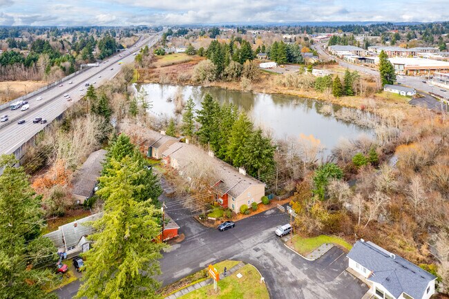 Foto aérea - Sunset Meadows Condominiums