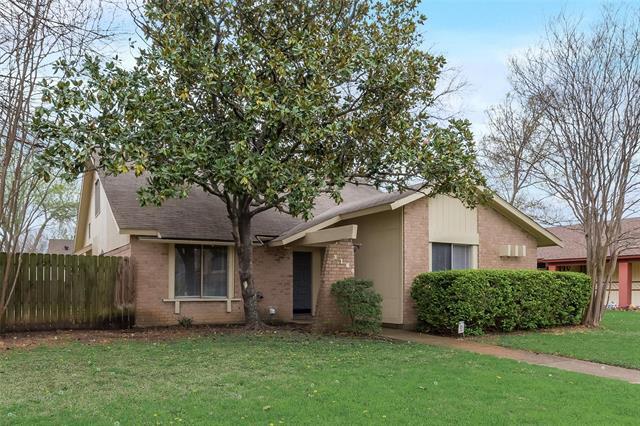 Foto principal - 3104 Raintree Dr