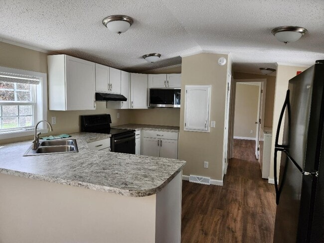 New kitchen countertops - 16 Kimberly St