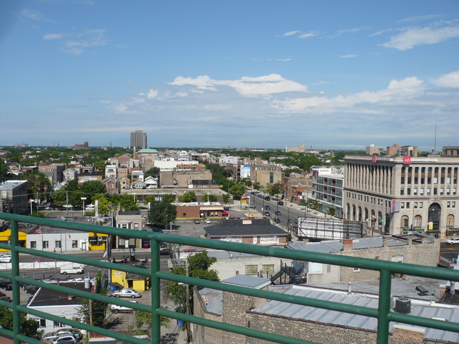 Foto del edificio - Lewis Towers