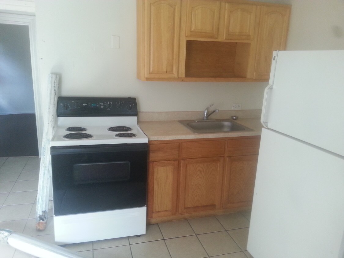 Primary Photo - 1516 Arrott St