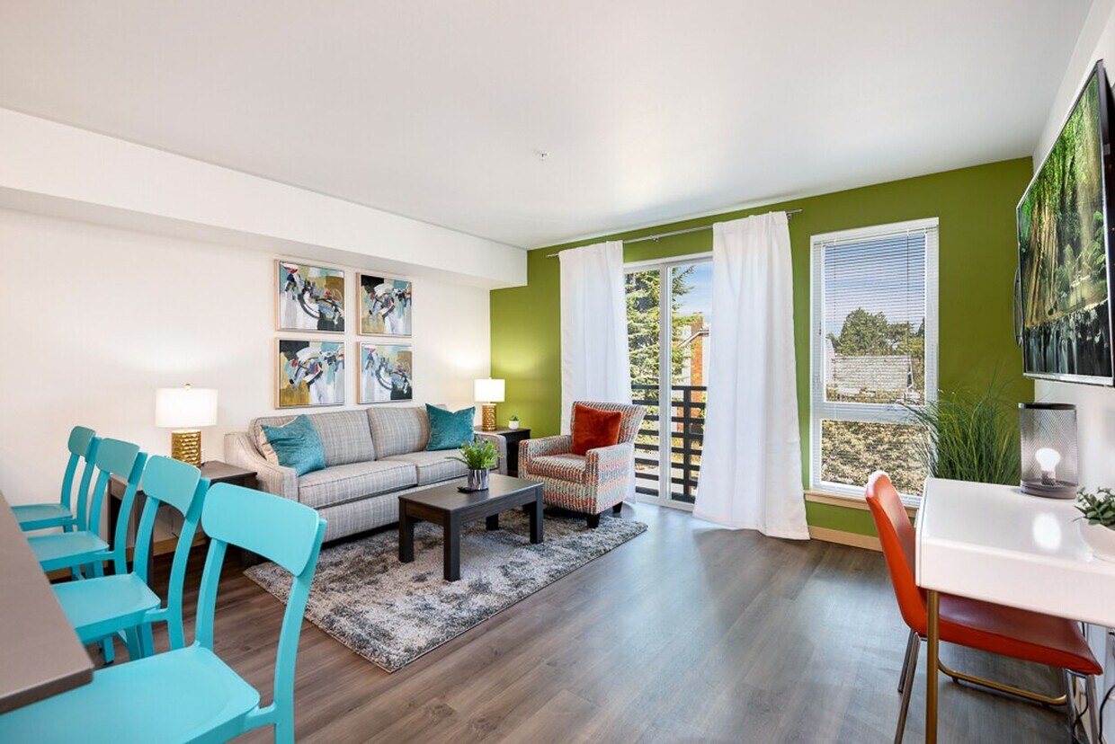 Foto principal - 2811 18th Ave S