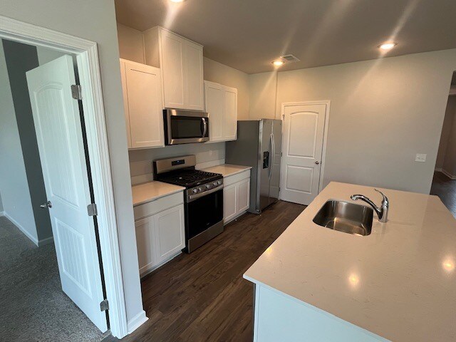 Foto del edificio - 5433 Conifer Ln