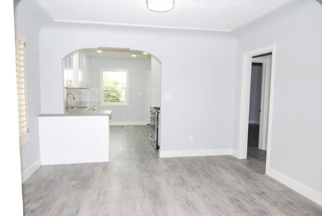Foto del edificio - BB LLC - Savona Walk