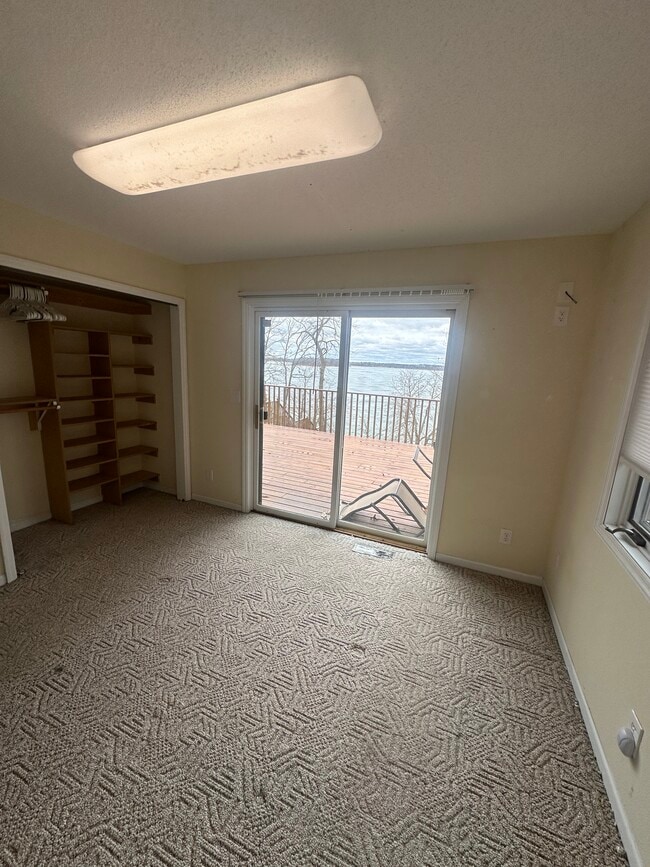Building Photo - 18038 W Windigo Dr SE