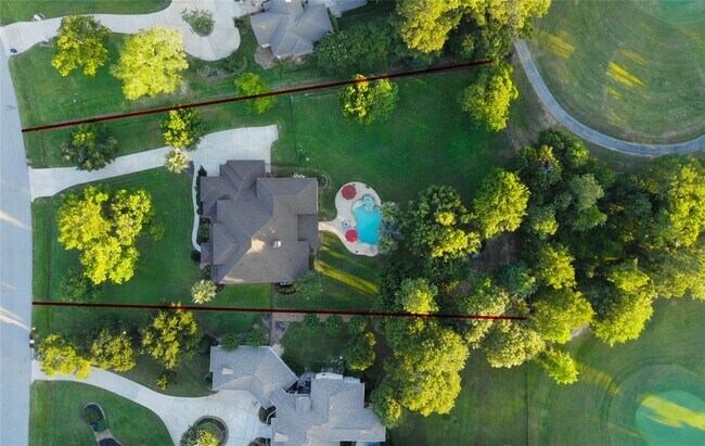 Foto del edificio - 32611 Green Bend Ct