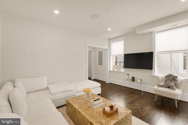 Foto del edificio - 1305 30th St NW