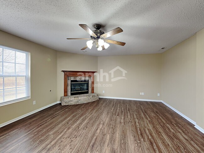 Building Photo - 6847 Tadpole Ct