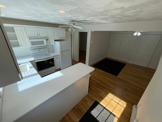 Building Photo - 249 Tremont St
