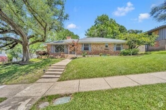Building Photo - 9401 Forestridge Dr