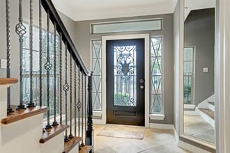 Building Photo - 2810 Helena St