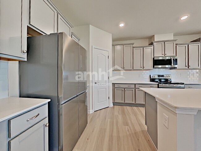 Building Photo - 14305 Cato Dr