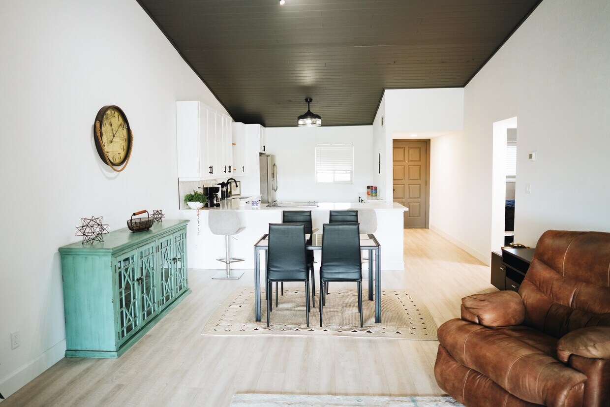 Foto principal - 16590 Partridge Place Rd