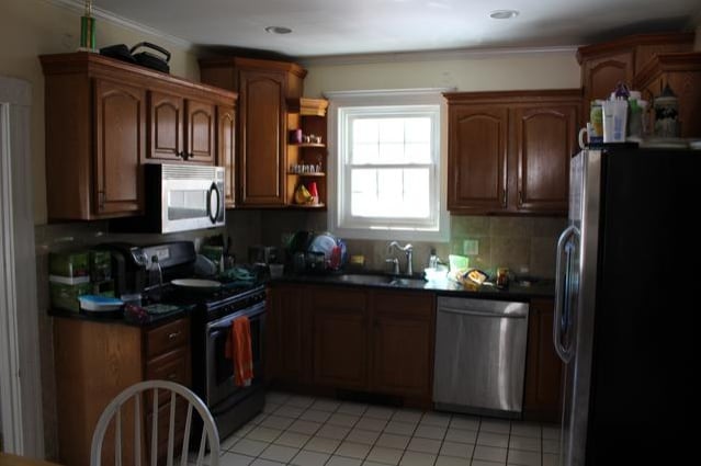 Building Photo - 33 Bayard St