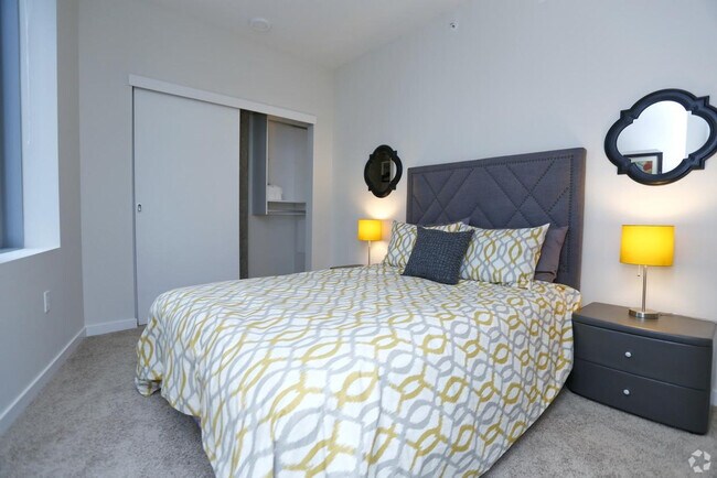 Foto del edificio - 288 106th Ave NE