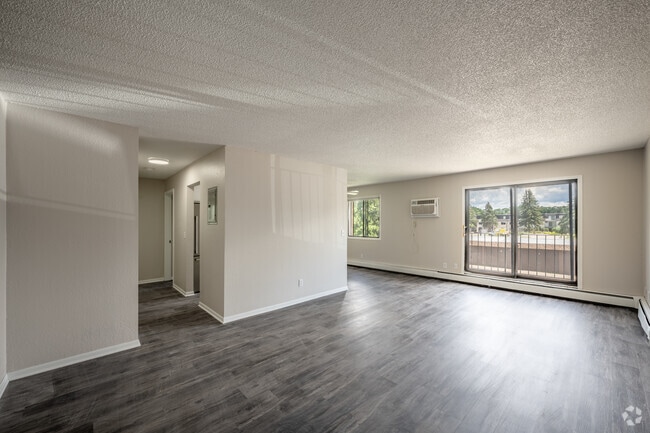 2BR, 1BA - 990SF - Living Room - Allen Avenue
