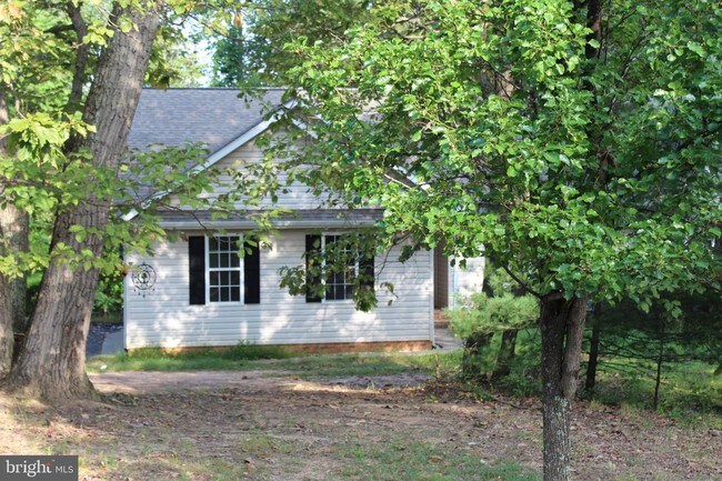 Building Photo - 17324 Emma Dr