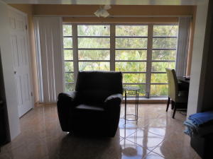 Building Photo - 13960 Via Flora