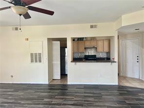 Foto del edificio - 420 SUMMIT RIDGE Pl