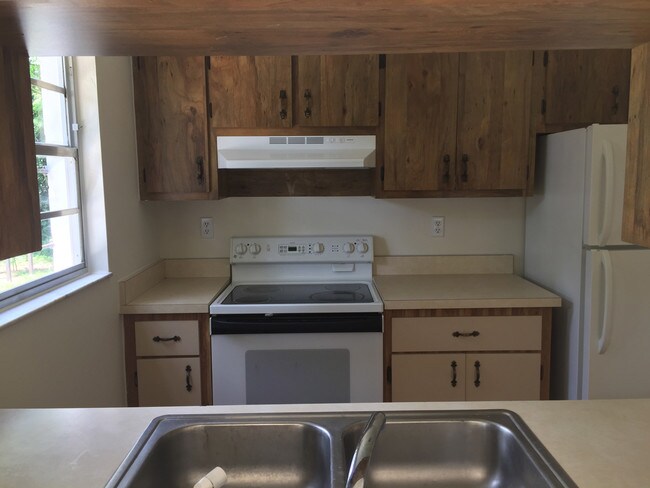 Foto del edificio - 894 NW 58th Ct