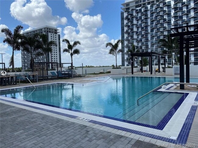 Foto del edificio - 5350 NW 84th Ave