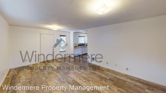 Foto del edificio - 1 br, 1 bath House - 512 Columbia Street