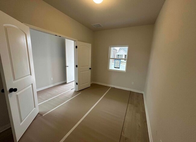 office - 1020 Sienna Bear Rd