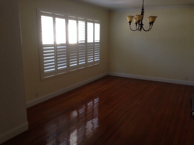 Foto del edificio - 766 E Home Ave