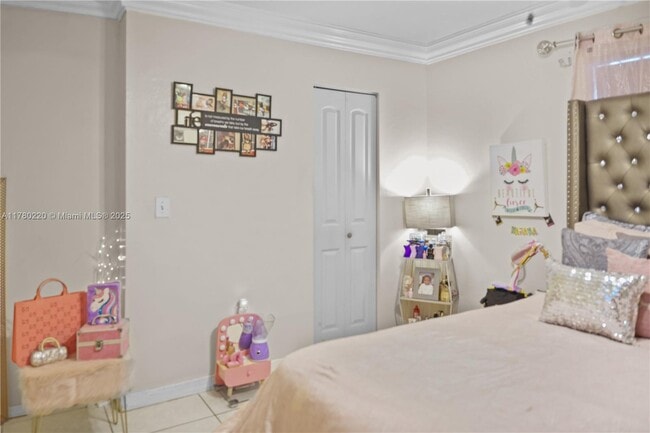 Foto del edificio - 19310 NW 48th Ct