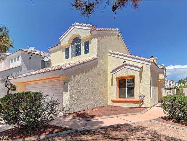 Foto del edificio - 8016 Dover Shores Ave