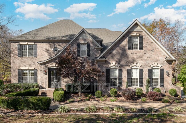Building Photo - 426 Foxglove Ln