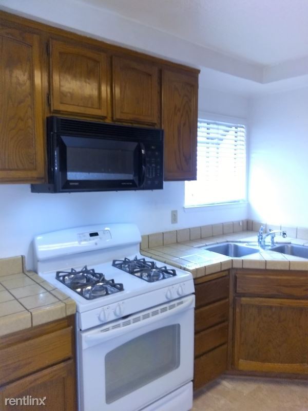 Building Photo - 7409 Auburn Oaks Ct