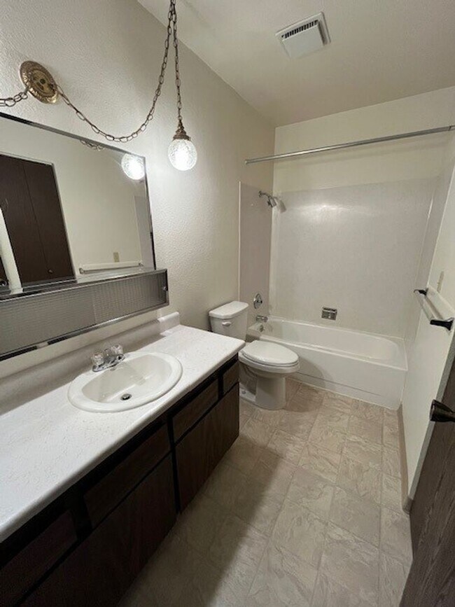 Foto del interior - Norge Apartments of Edmonds.