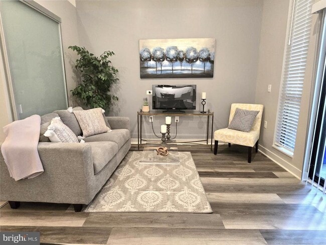 Foto del edificio - 1320 Fenwick Ln