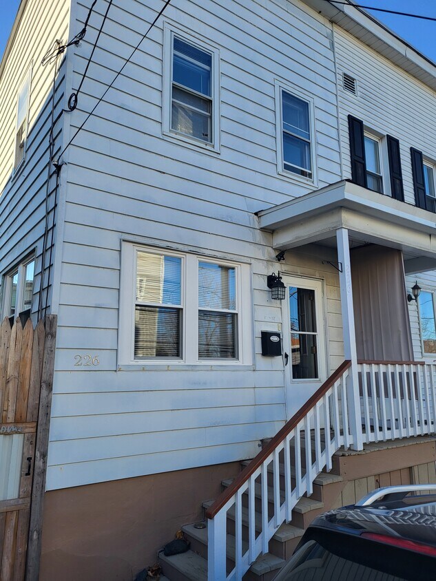 Foto principal - 226 Green St