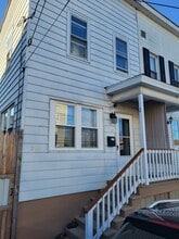 Building Photo - 226 Green St