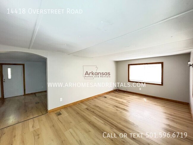 Foto del edificio - 14418 Overstreet Rd