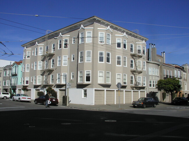 Front view - 2300 Francisco St