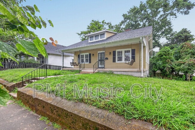 Building Photo - 1609 Shelby Ave