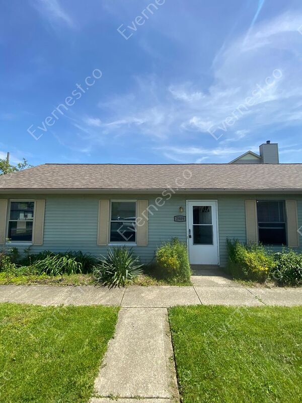 Primary Photo - 2909 United Ct