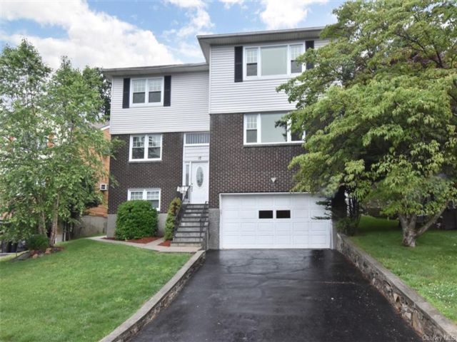 Primary Photo - 17 Ridge Rd