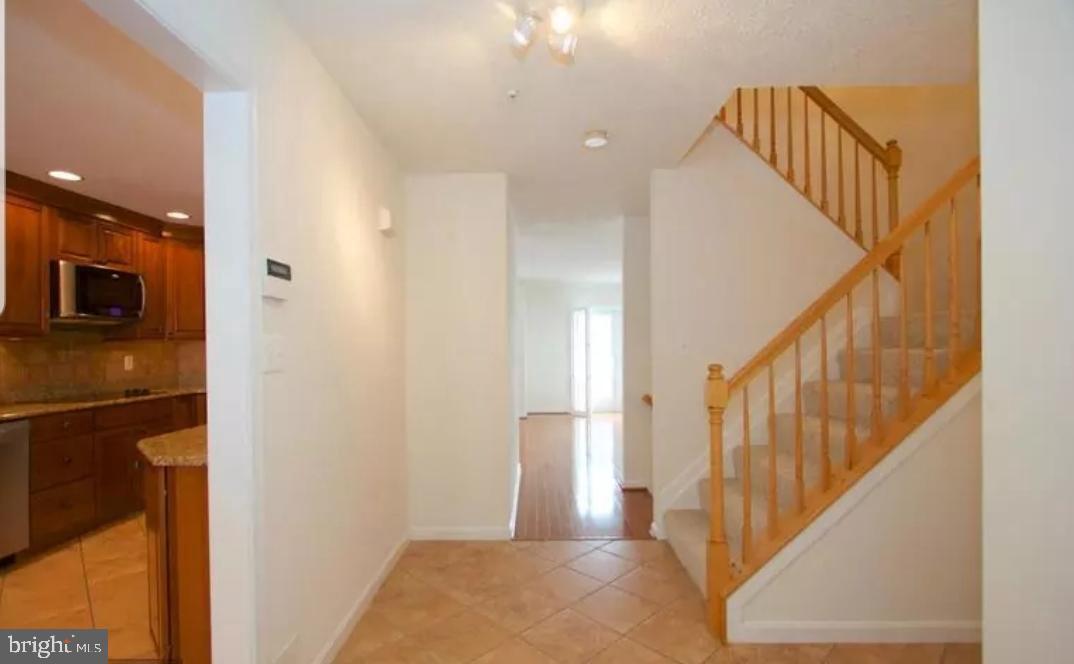 Primary Photo - 2058 Brandy Dr