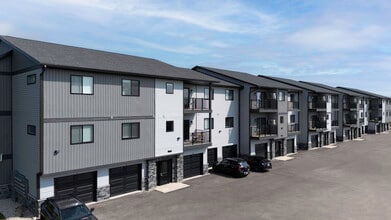 Primary Photo - The Legacy Creekside Apartments