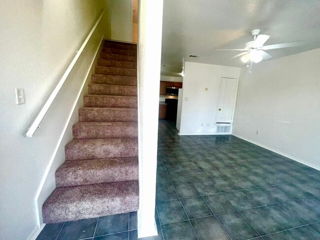 Building Photo - 3407 Barcelona Dr