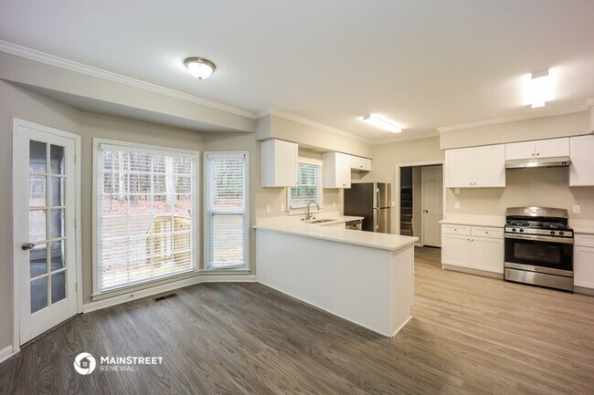 Building Photo - 300 Brandon Mill Cir