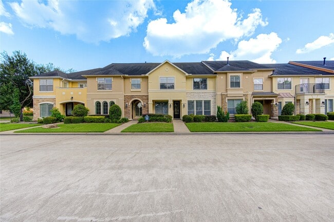 Foto del edificio - 2011 Spring Cedar Ln